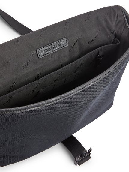 Luxusní K50K509104-BAX crossbody