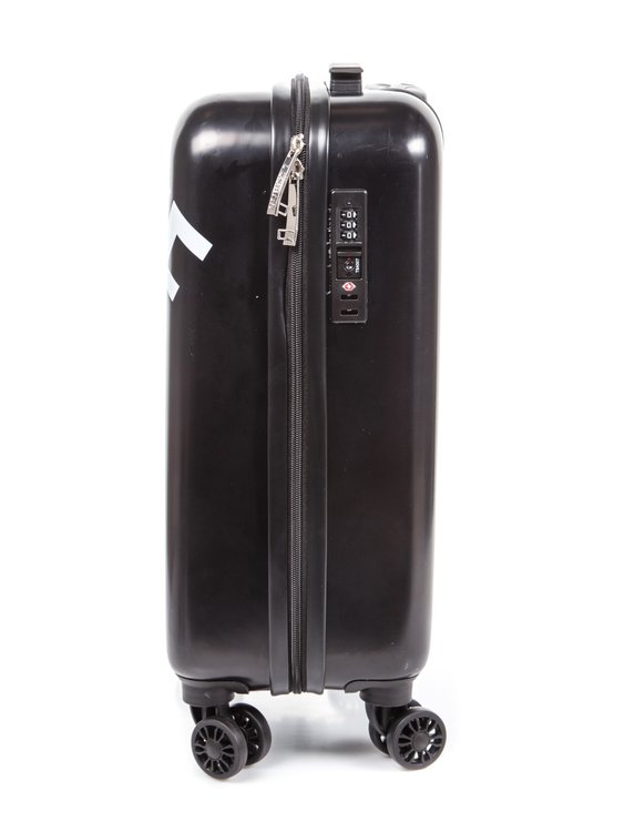 Černá barva, Haidee malý kufr