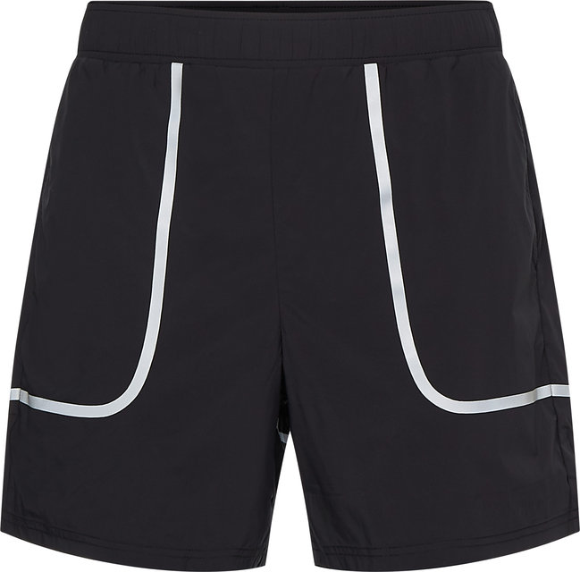 Černá barva, Woven šortky