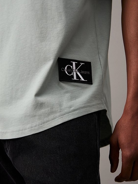 Módní BADGE TURN UP SLEEVE triko s/s, Šedá barva, 2024