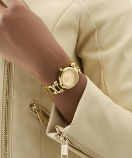 Zlatá barva, Ginger hodinky