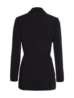 Černá barva, Crepe sako 1