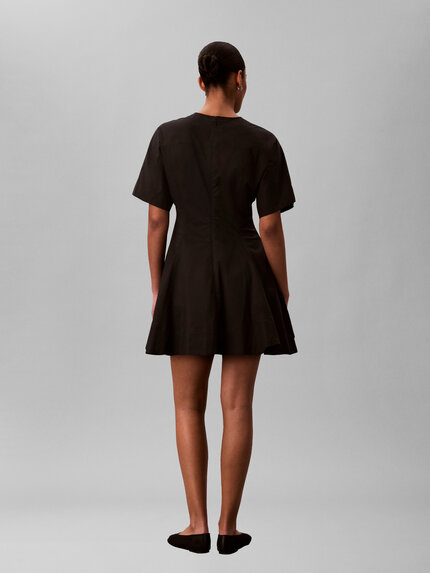 Módní LV047F003G-UB1 šaty s/s, 2026