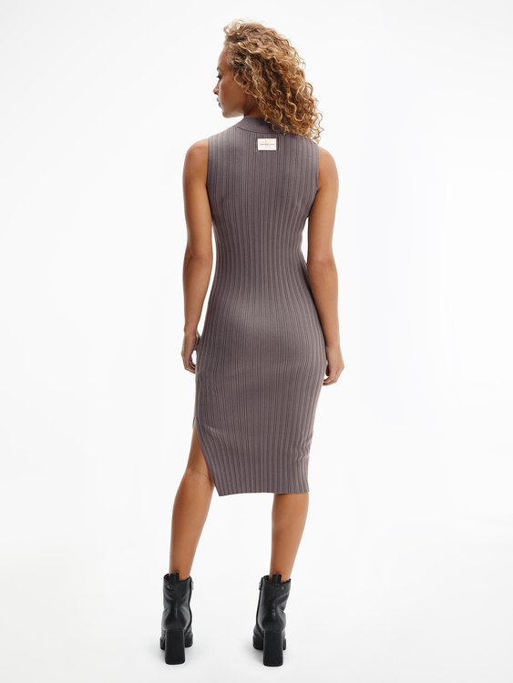 není fotka Badge šaty – Calvin Klein Jeans Ženy