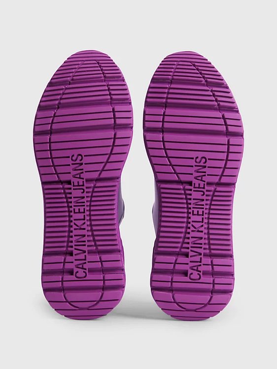 Fialová barva, Chunky Runner tenisky