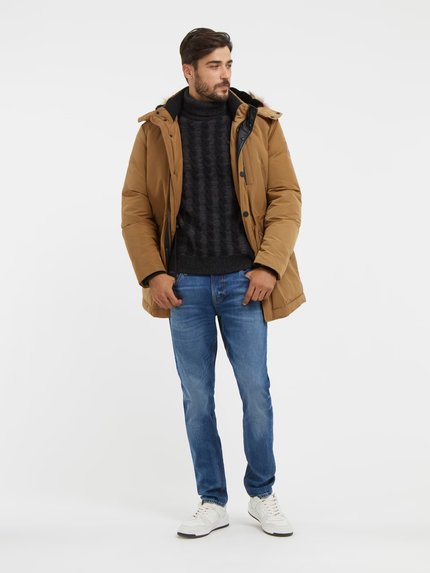 Módní Real Down péřová bunda, Hnědá barva, 2023