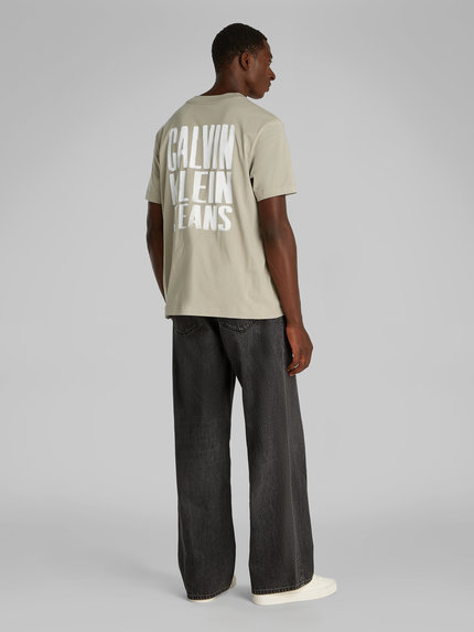 Módní J30J327523-PCZ triko s/s, 2025