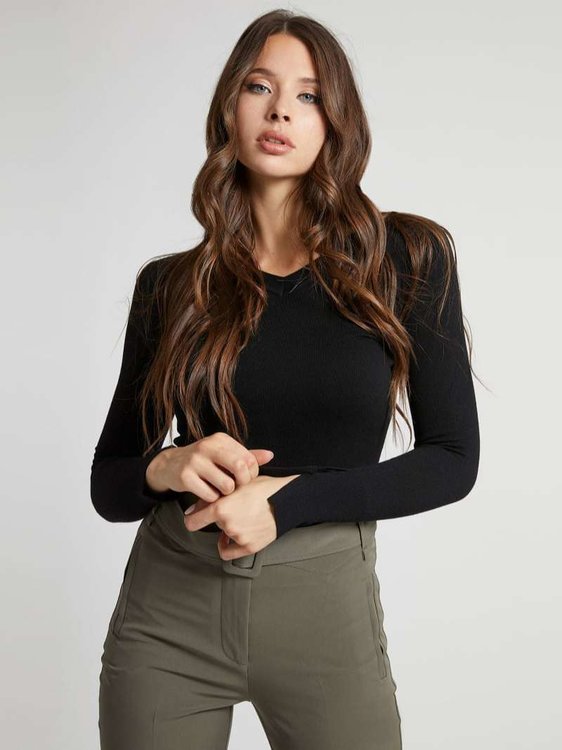 Guess – Gena svetr, Černá barva