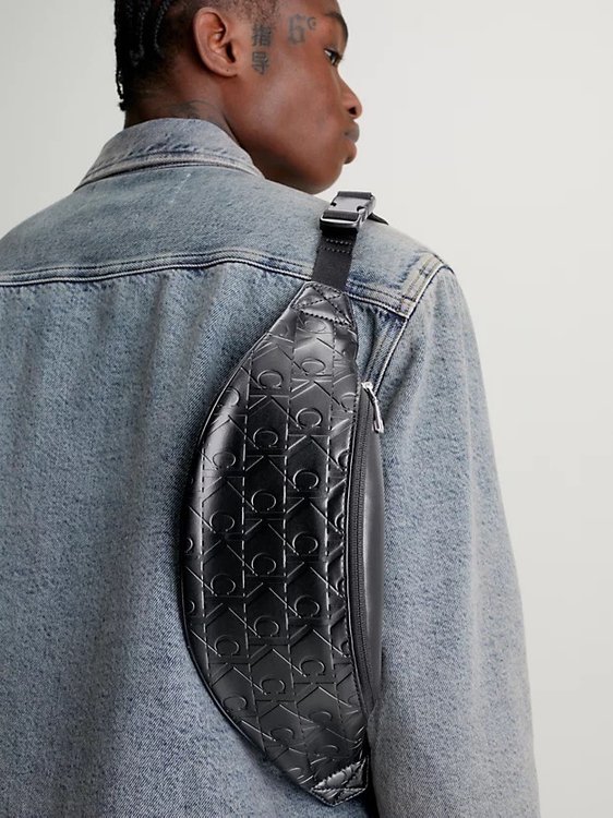 Módní Monogram Soft ledvinka, Černá barva, 2024