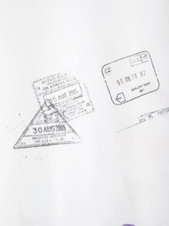 Bílá barva, Faded Stamp triko