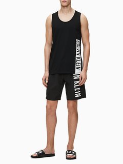 Černá barva, Intense Power pantofle