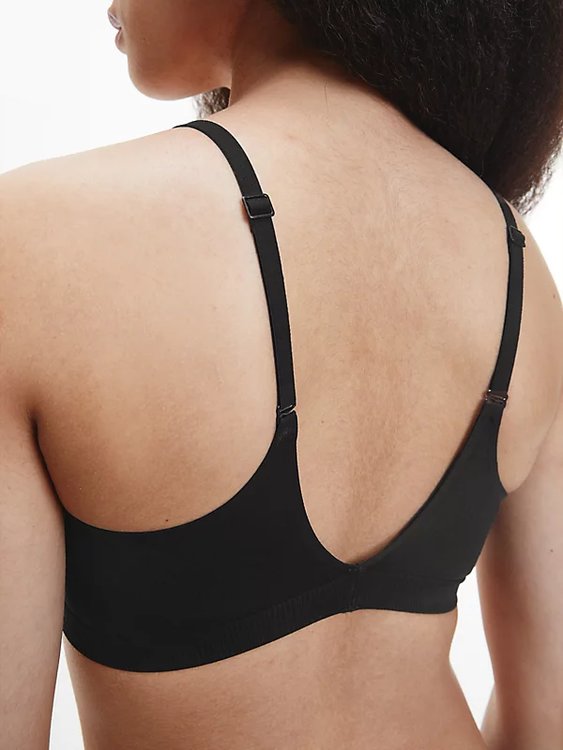 000QF6610E-UB1 podprsenka LGHT LINED BRALETTE Ženy