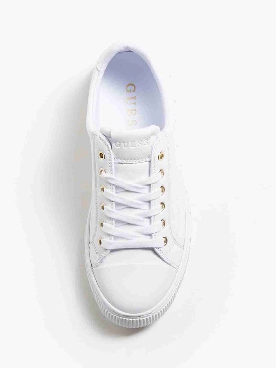 Bílá barva, Intrest tenisky 1