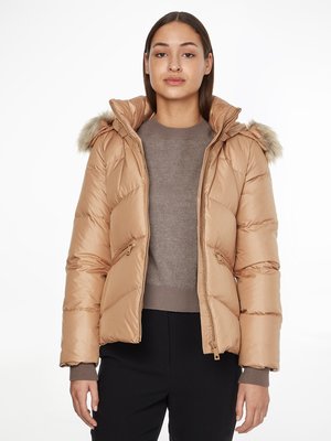 K20K204952-RBC bunda