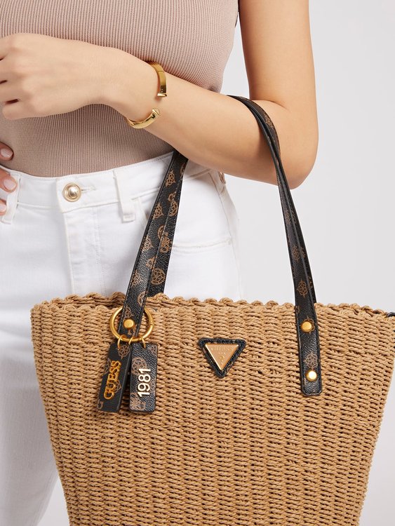 Guess, Krémová barva Lilica bucket kabelka