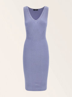 Modrá barva, Anais šaty