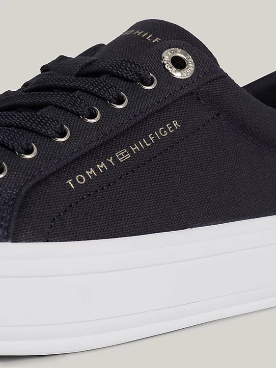 Tommy Hilfiger, Modrá barva Essential Vulc Canva tenisky