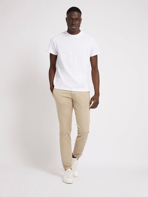 M2GI60I3Z00-G011 TRIKO – Guess Muži