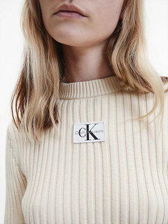 Béžová barva, Badge cropped svetr