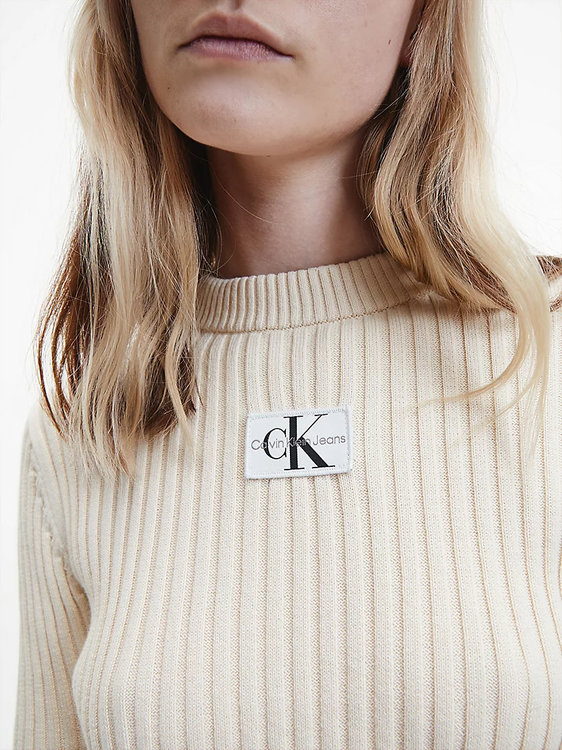 Béžová barva, Badge cropped svetr