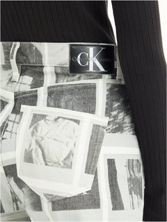 Módní J20J220045-1AA jeans, 2022