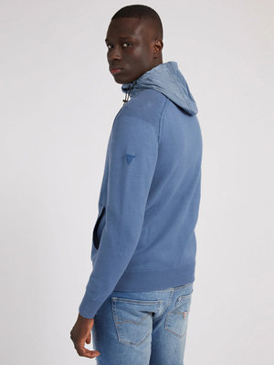 Modrá barva, Osmund svetr