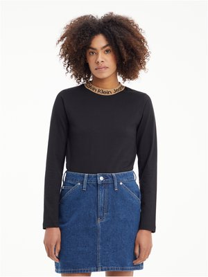 J20J219894-BEH svetr