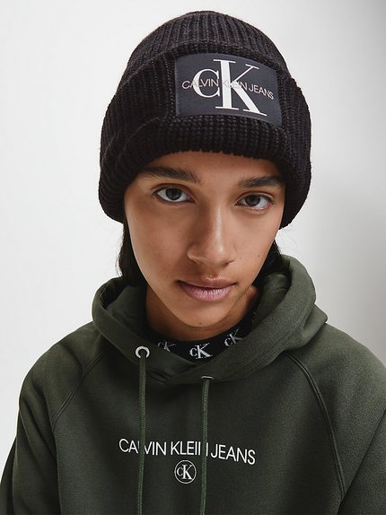 Módní Beanie Čepice, Černá barva, 2020