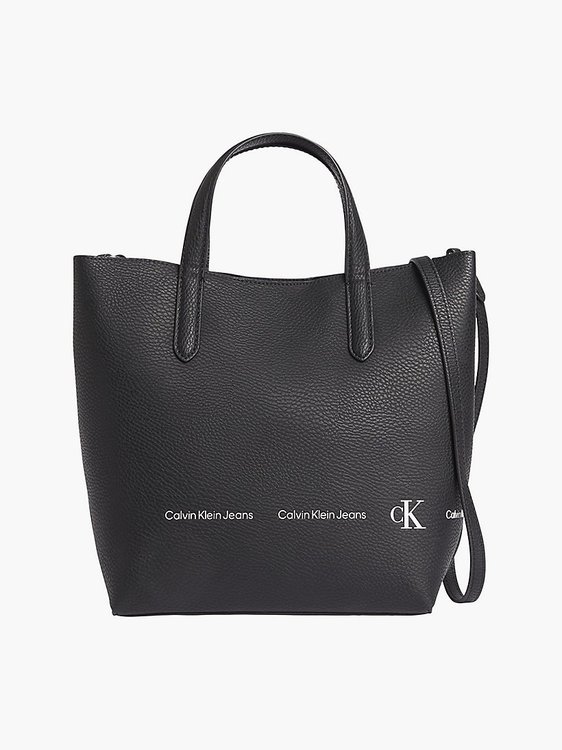 Calvin Klein Jeans – Scuplted pebble kabelka, Černá barva