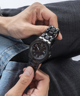 GUESS – Escape hodinky, Černá barva 1