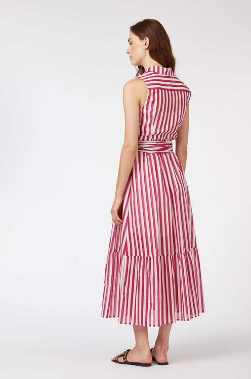 Nenette, Modrá barva Asso šaty