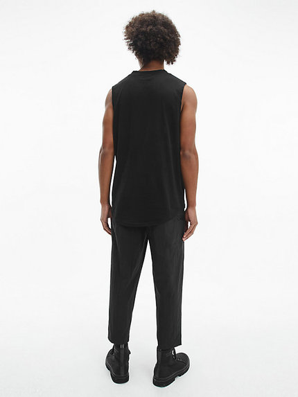 Módní Monologo tílko, Černá barva, 2023