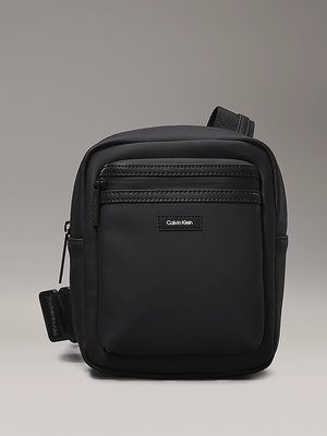 Calvin Klein Jeans – CK Essential crossbody, Černá barva