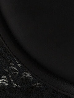 000QF7577E-UB1 podprsenka LIGHTLY LINED BALCON