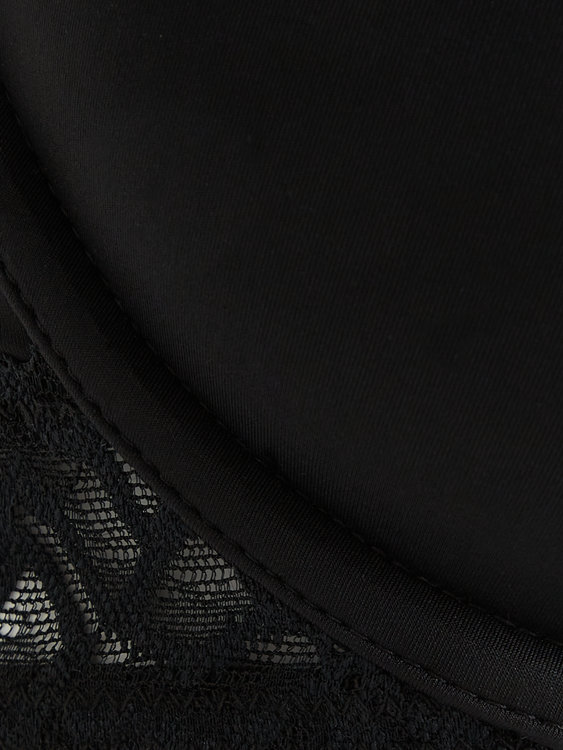 000QF7577E-UB1 podprsenka LIGHTLY LINED BALCON