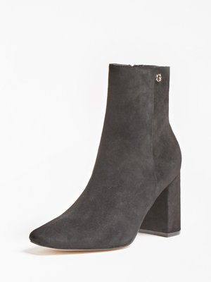 Guess – Adelia Suede kotníkové boty, Černá barva