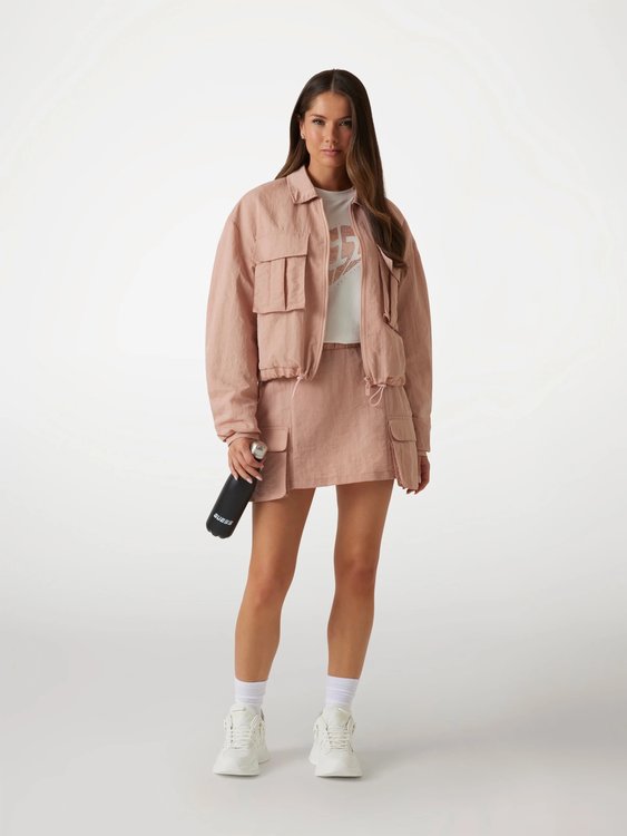 Módní Julia Rhinestone triko, 2025