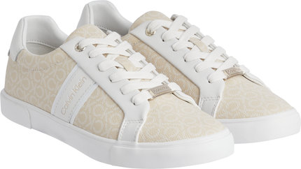 není fotka Lace tenisky