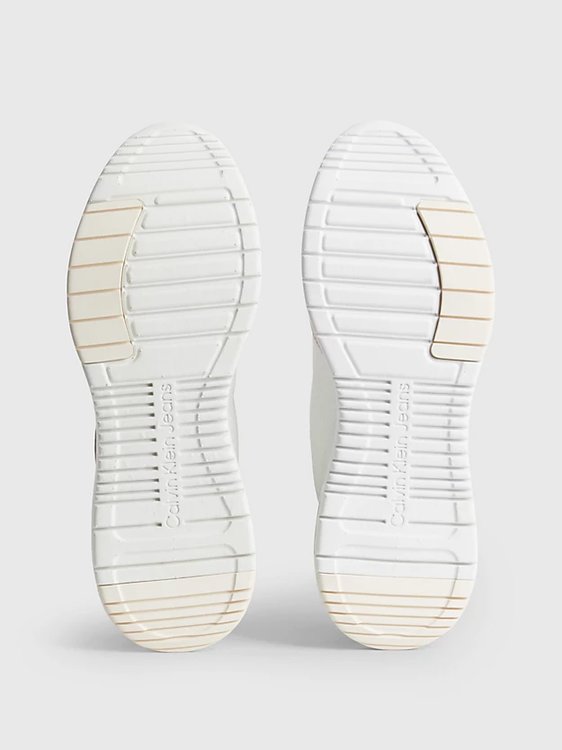 Bílá barva, Sporty Runner tenisky