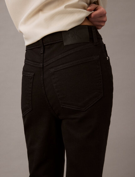 Módní LV047B942G-JW4 jeans, 2025