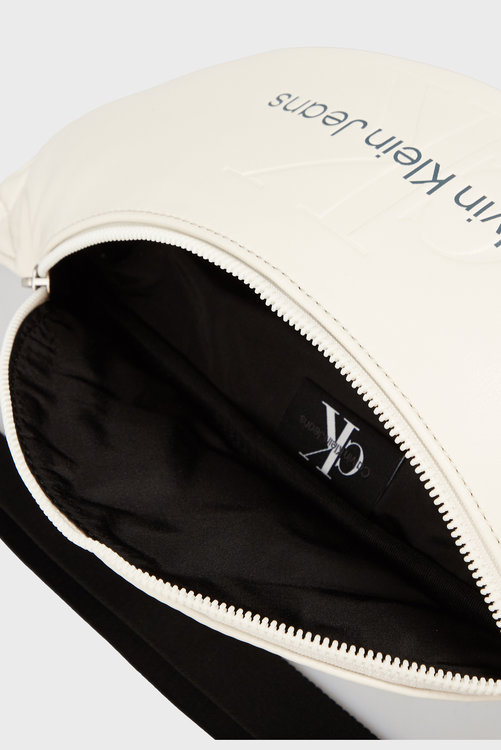 Calvin Klein Jeans, Béžová barva Monogram soft ledvinka