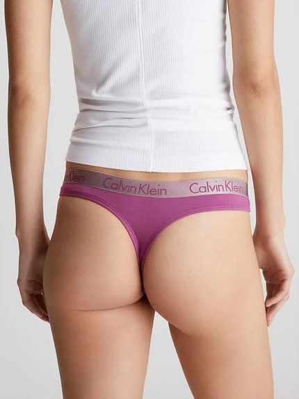 Módní 000QD3539E-VAE tanga, 2023