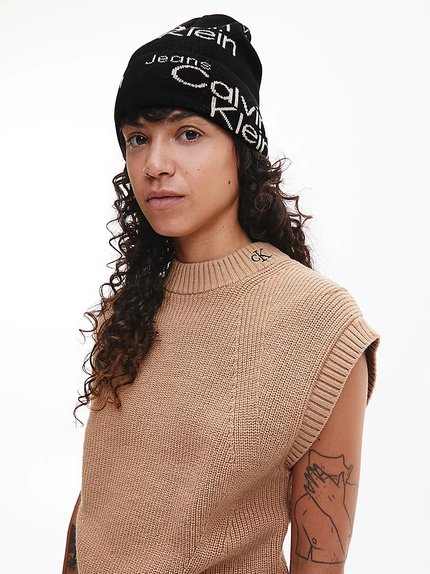 Módní K60K610123-0GJ čepice, 2022