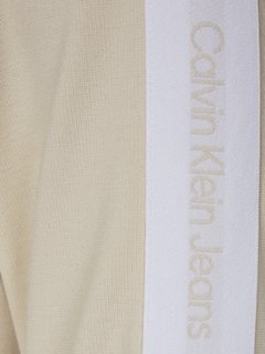 není fotka Milano mikina