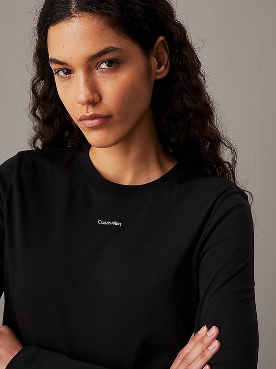 Módní Nano Logo Slim triko, Černá barva, 2024