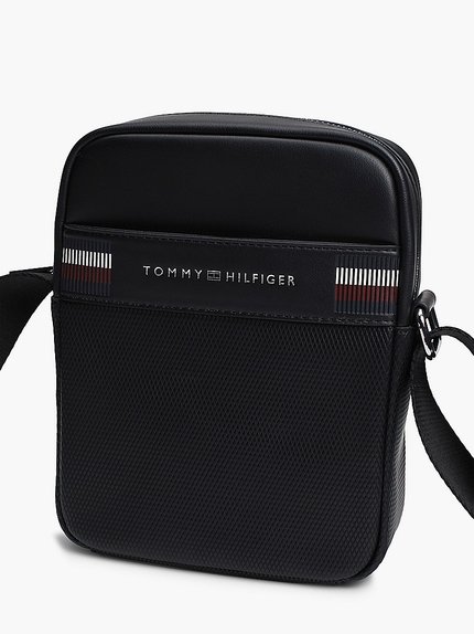 Módní TH Corp Texture crossbody, Černá barva, 2024