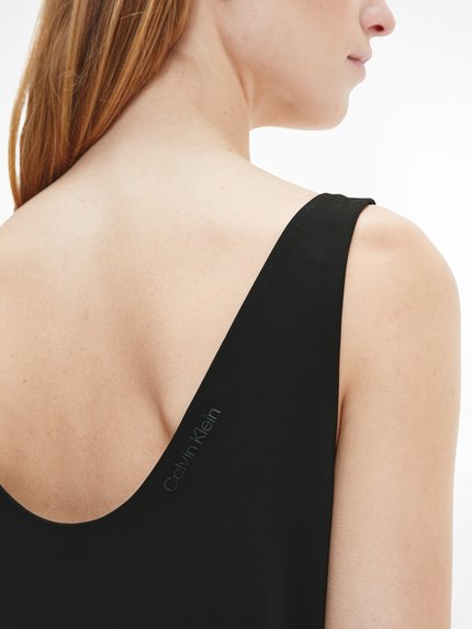 Travel šaty – Calvin Klein, Černá barva Ženy 1