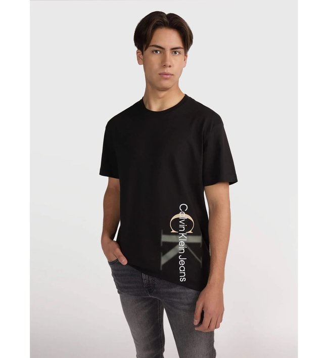 Calvin Klein Jeans – Two Tone Monologo triko, Černá barva