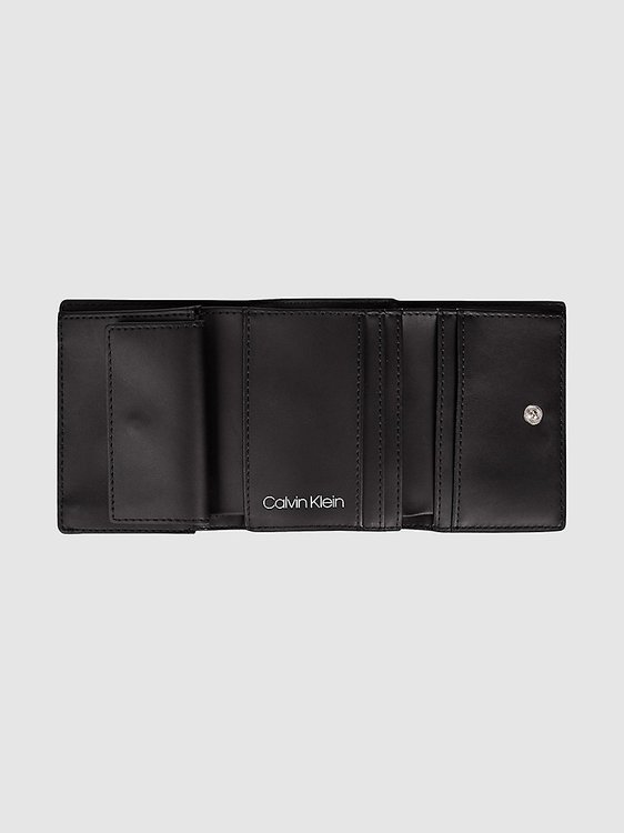 Trifold peněženka – Calvin Klein Jeans, Černá barva Ženy