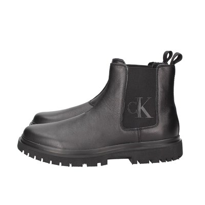 Černá barva, Lug chelsea boty